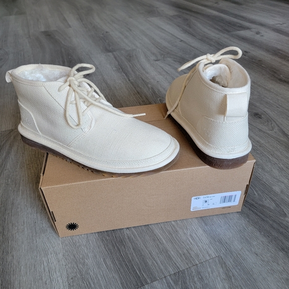 UGG Neumel Natural Boot - Picture 2 of 8